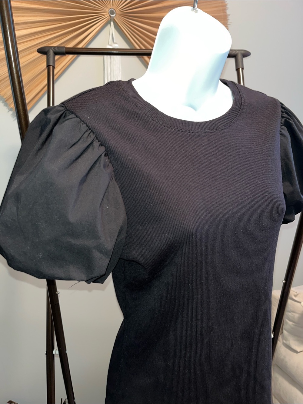 Truth Black Puff-Sleeve Crewneck Tee - Picture 3 of 4